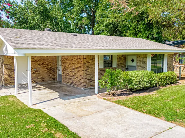 308 Brockton Dr, Carencro, LA 70520