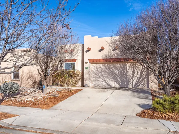 3984 Montana Verde Rd, Santa Fe, NM 87507