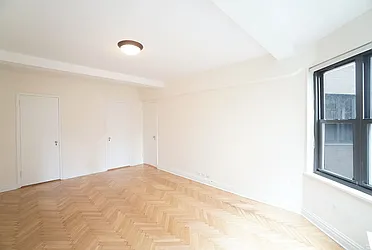 Sold by Renetta Real Estate