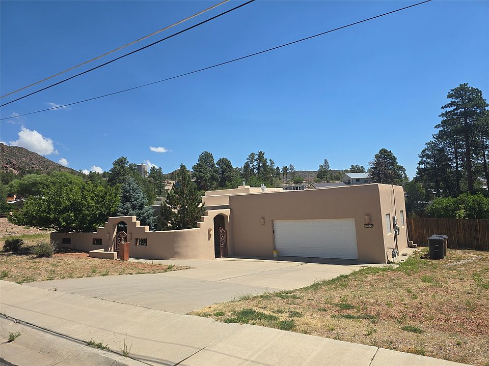 1st image of 2472 45th St