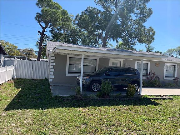 4th image of 6015 Rosewood Dr