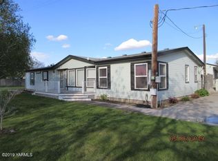 4301 Birchfield Ln, Moxee, WA 98936
