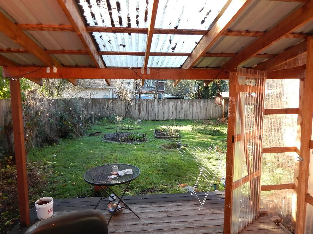 1436 E 25th Ave photo 1