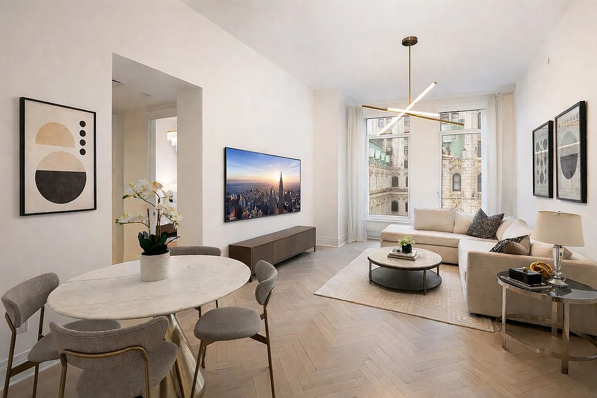 30 Park Pl APT 42C photo 1