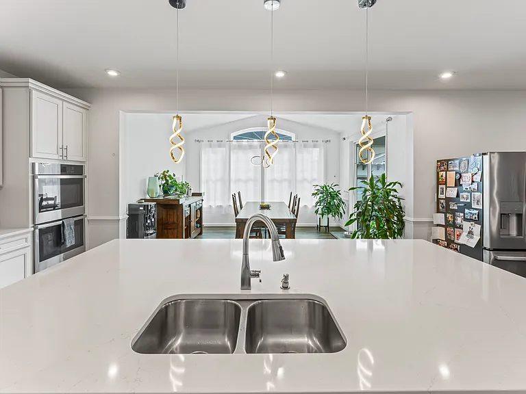 7810 Bexley Ln — Photo 15