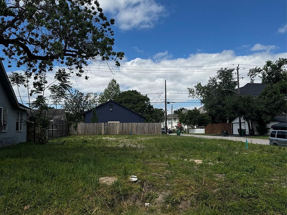 2nd image of 607 Melwood Street