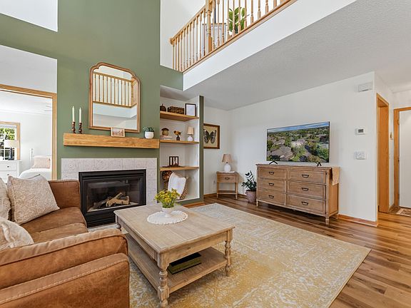 5th image of 1812 Hunter Hill Rd