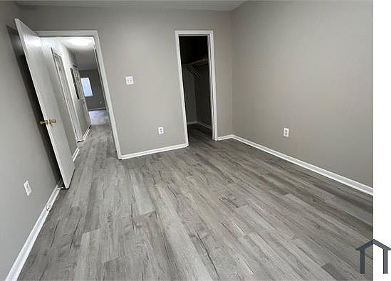 5th image of 61 Ashlar Hill Ct