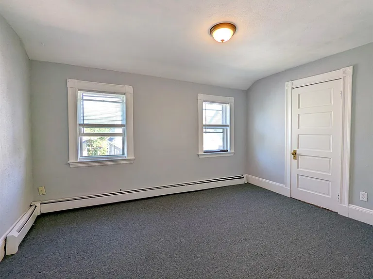 15 Hill St #3 — Photo 9