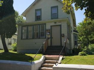 904 4th St E APT 2, Saint Paul, MN 55106