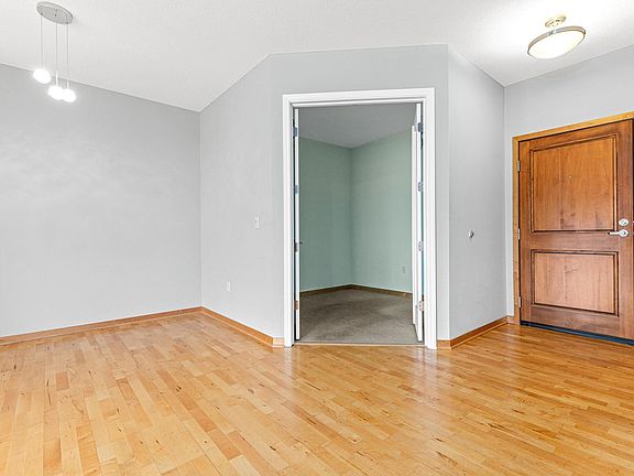 5th image of 460 Ford Rd Unit 203