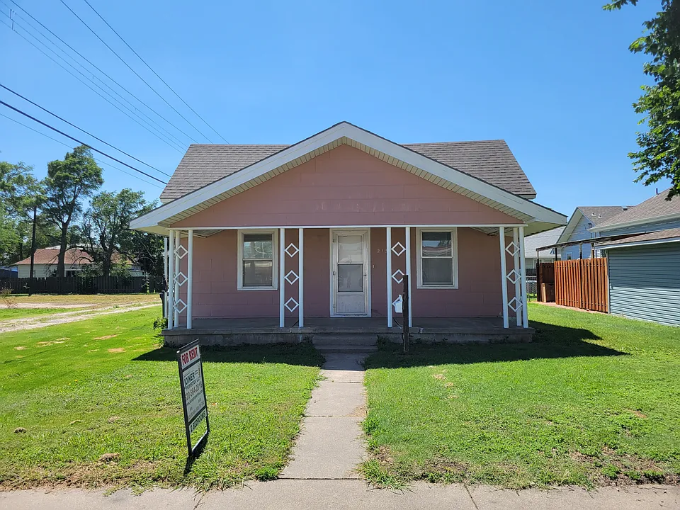 215 N Green St