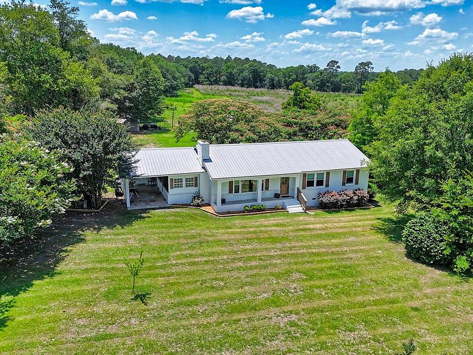 1st image of 851 Old Newton Rd