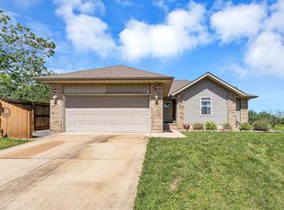 5118 N 9th Street, Ozark, MO 65721