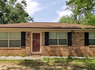 140 Eden Rd, Cantonment, FL 32533