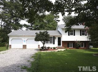 1604 Cameron Dr, Wake Forest, NC 27587