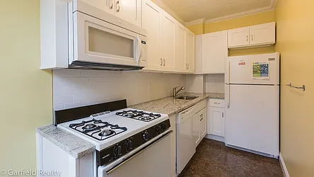 Rented by Garfield Realty 