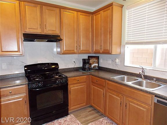 4th image of 7497 Perla Del Mar Ave