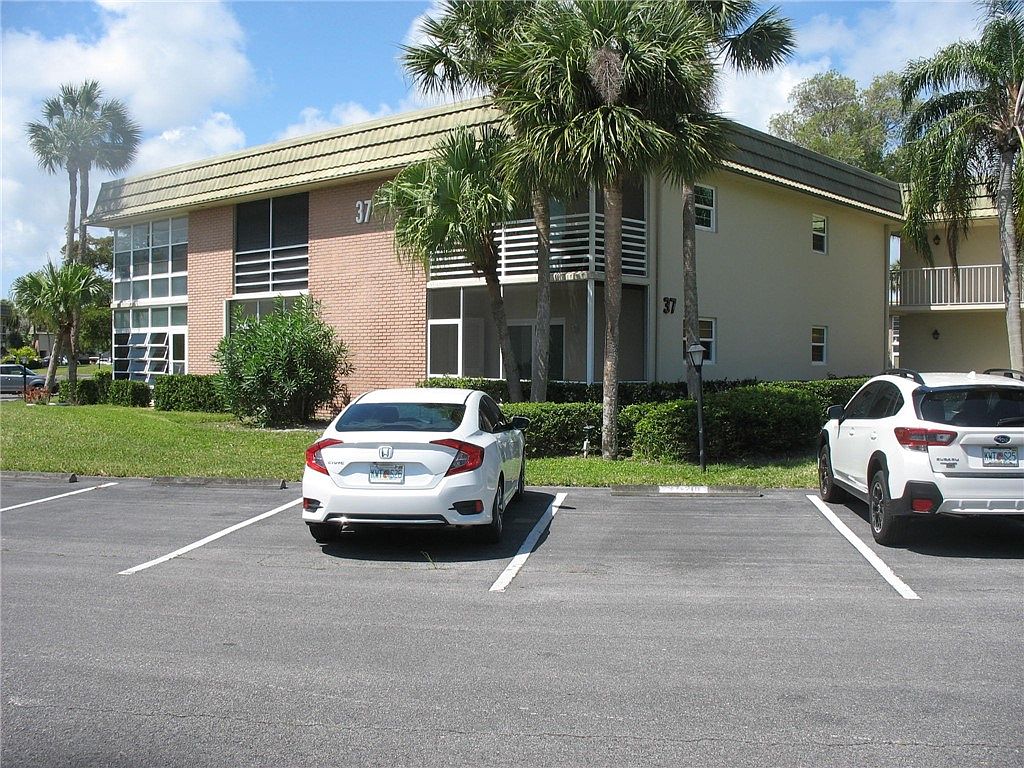 37 Vista Gardens Trl APT 201, Vero Beach, FL 32962 Zillow