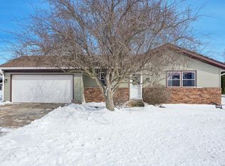 7254 South 38th STREET, Franklin, WI 53132