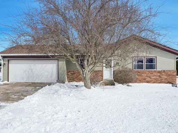 7254 S 38th STREET, Franklin, WI 53132