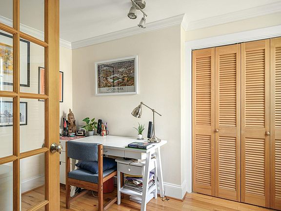 5th image of 2720 Jefferson Park Ave