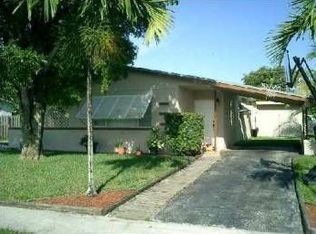 301 NW 69th Ave, Hollywood, FL 33024
