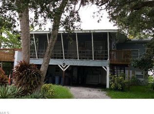 119 Mandalay Rd, Fort Myers Beach, FL 33931