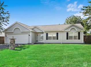 3211 Wembley Dr, Zion, IL 60099