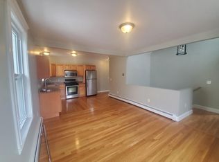 5 Pleasant St #2, Beverly, MA 01915
