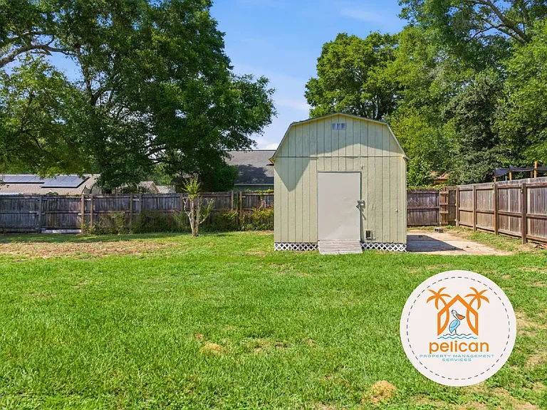 648 Deedra Ave — Photo 31