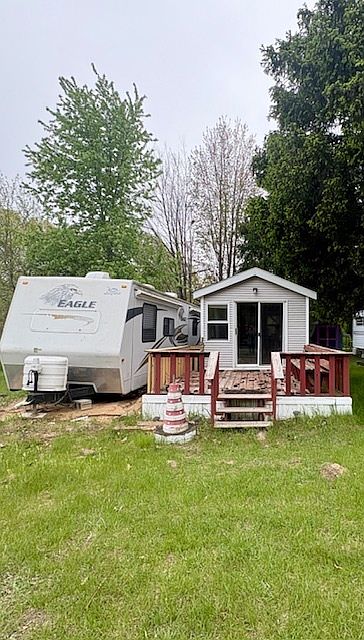 1st image of 26/64 Woodhaven Dr E