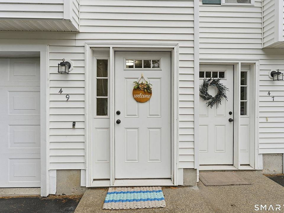 1st image of 49 Thames Height Lane #49