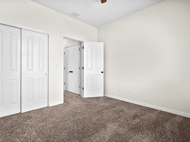 12776 Runway Ave — Photo 26