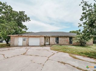 403 Schell Rd, Victoria, TX 77904