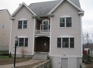 37 Edgehill Rd, Swampscott, MA 01907