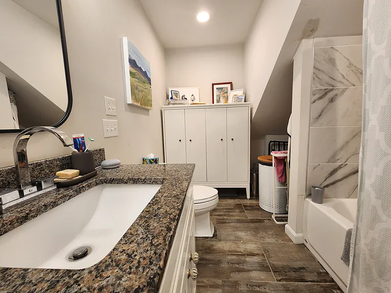 51 Willow St #3 — Photo 10
