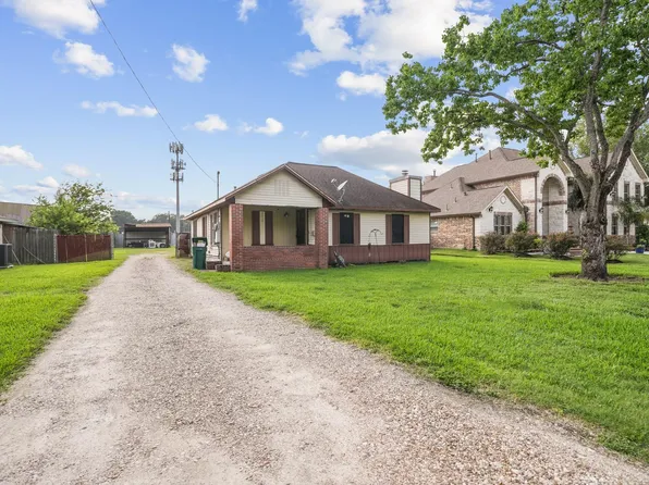 2618 Violet St, Pasadena, TX 77503
