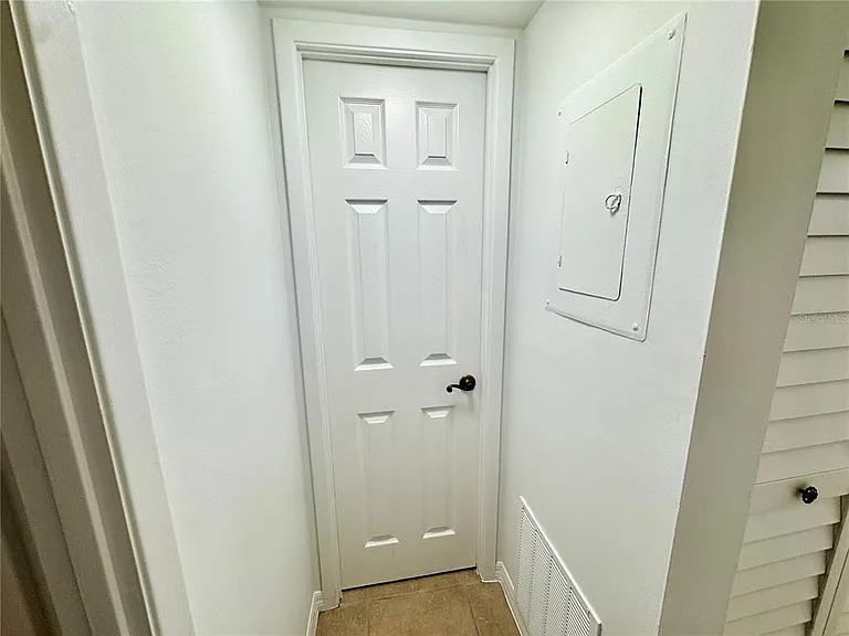 5820 N Church Ave #239 — Photo 47
