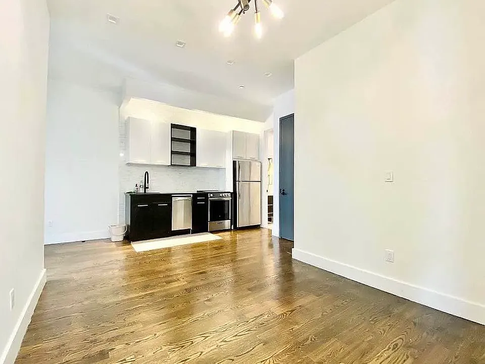 187 Johnson Ave #4A