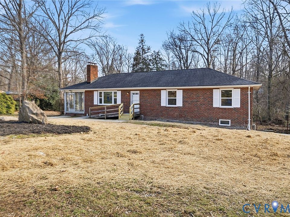 1st image of 6827 Melville Dr