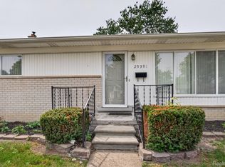 29391 Mark Ave, Madison Heights, MI 48071