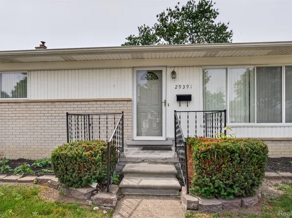 29391 Mark Ave, Madison Heights, MI 48071