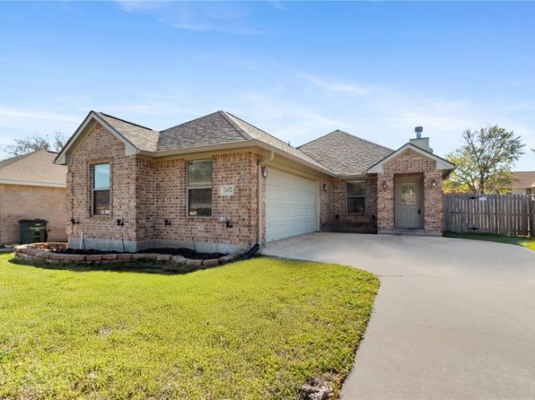 2402 Pleasant Rose Cir