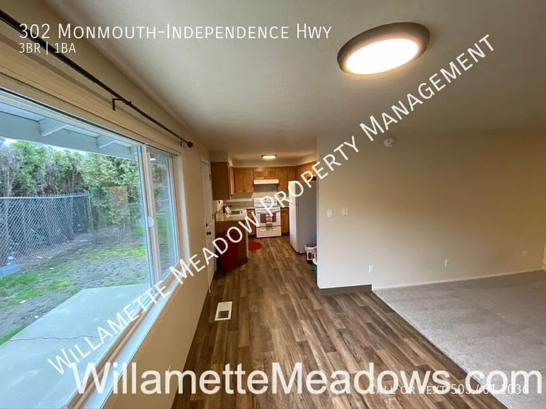 302 Monmouth Independence Hwy — Photo 8