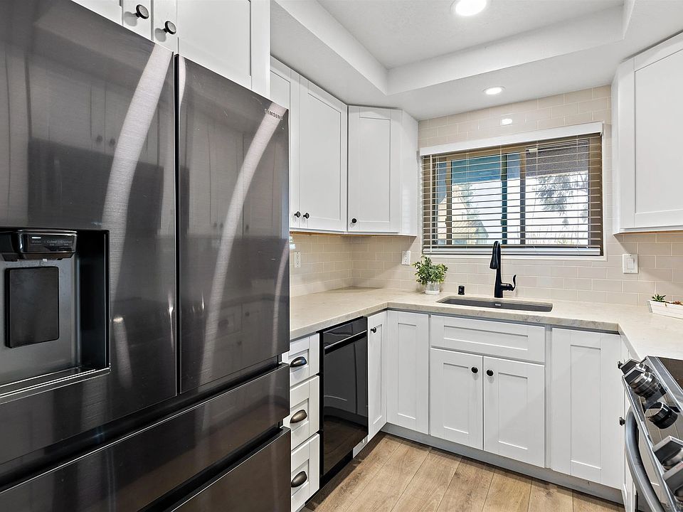 1st image of 11892 Paseo Lucido Unit 115