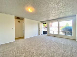 911 South 48th Ave, Yakima, WA 98908
