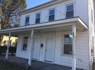 148 W Main St, Leola, PA 17540