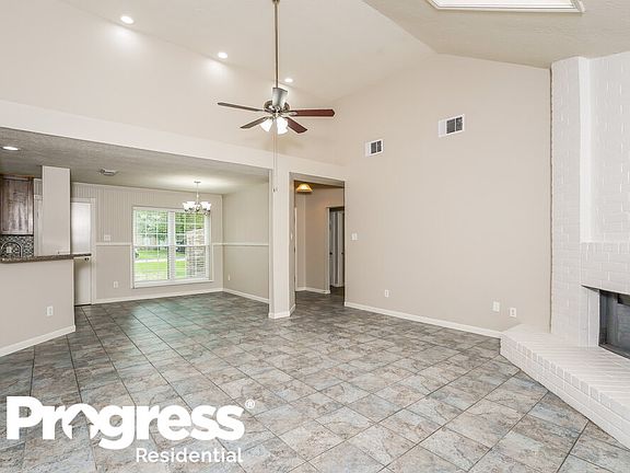 5th image of 2919 Tarpon Dr