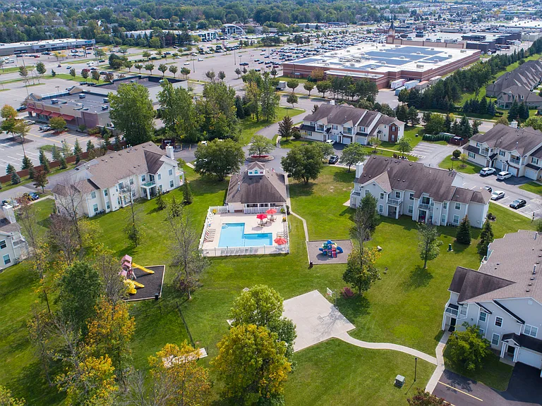 Renaissance Place Apartments — Photo 120